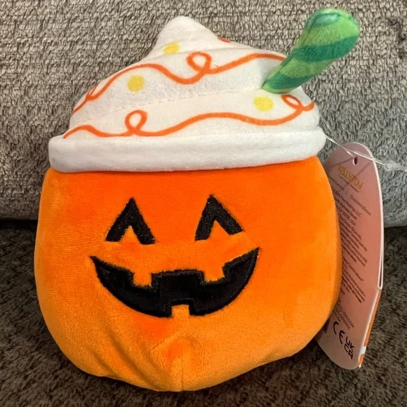 Squishmallow Lester the Pumpkin Spice Latte - Picture 4 of 4